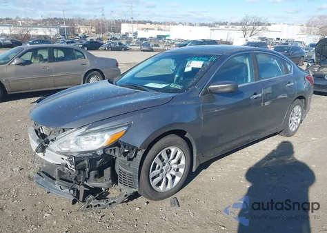 2018 Nissan Altima 2.5 S z USA, uszkodzony, nr VIN 1N4AL3APXJC286311